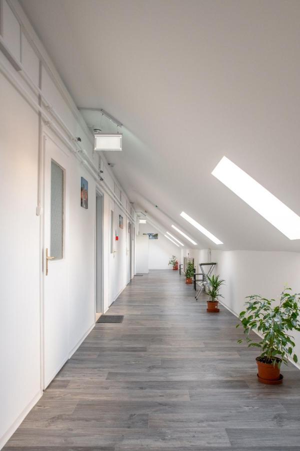 Kuelker Hostel ブダペスト エクステリア 写真